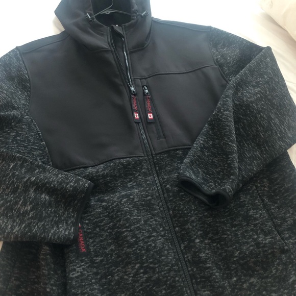 Canada weather gear coat - Picture 2 of 7